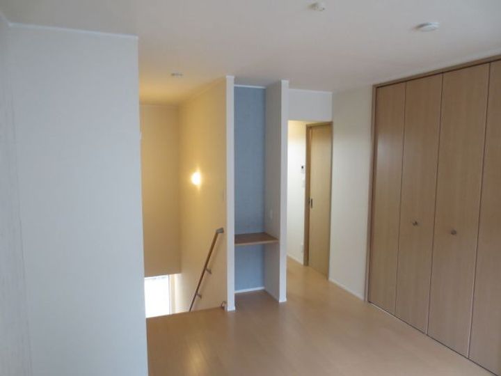 サニーヒルズの居間