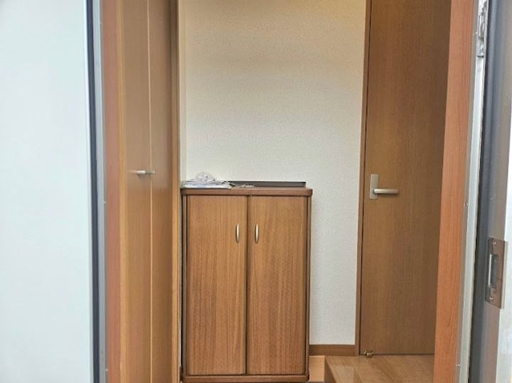 プレシャスの玄関