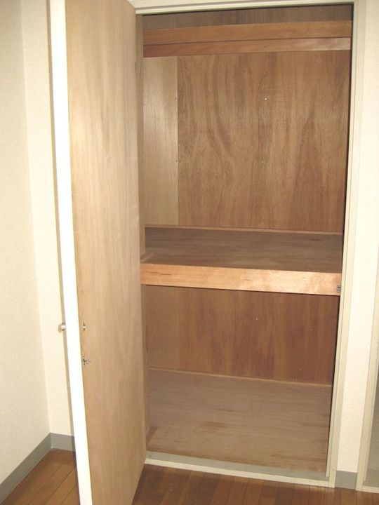 モナークMANSION甲府IIの内装