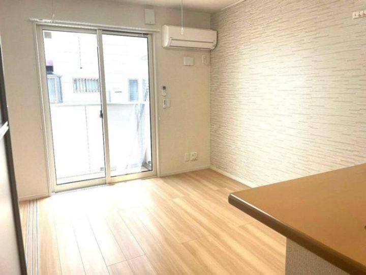 栃木県小山市天神町2(アパート)の賃貸物件の居間