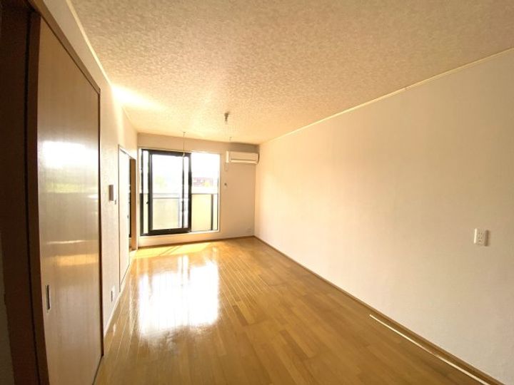 千葉県茂原市茂原(アパート)の賃貸物件の居間