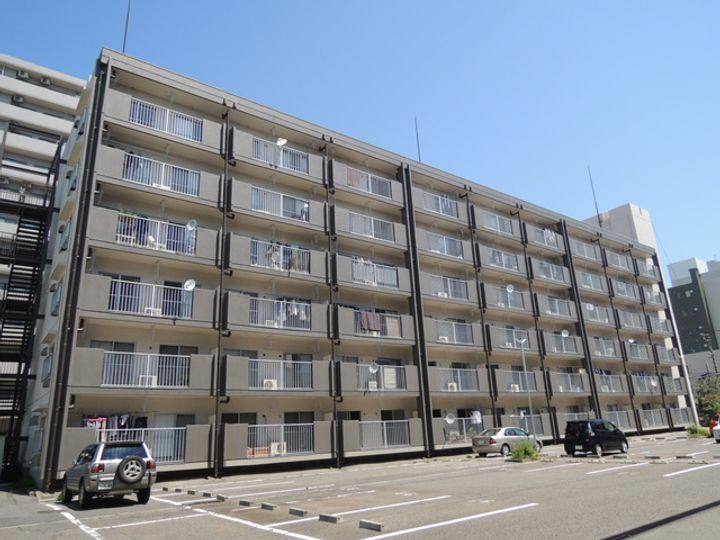 Flat新潟駅南Northの外観