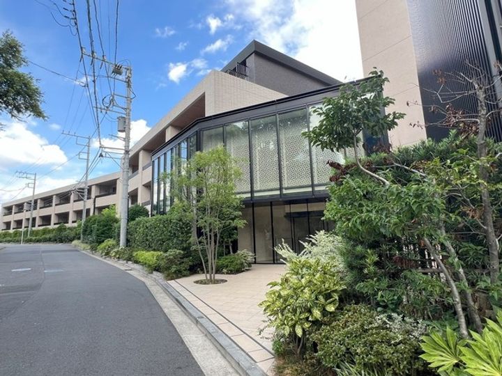 ジェイグランディア日吉の外観