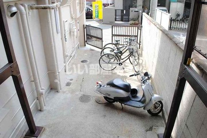 京都府京都市西京区桂野里町(マンション)の賃貸物件の地図