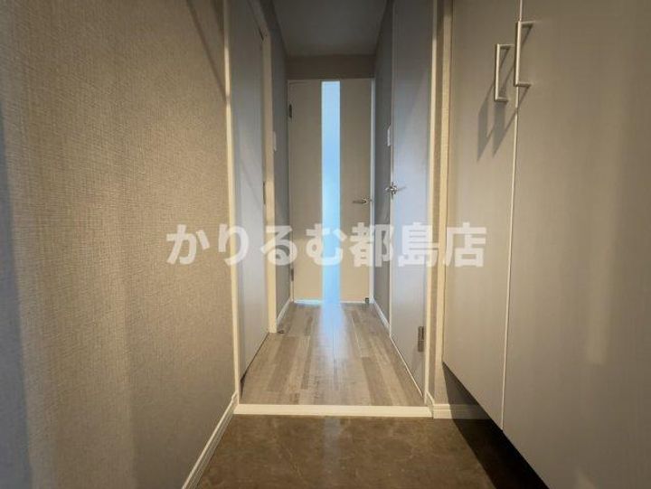 グランステディ城東中央の玄関