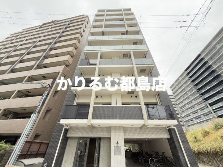 グランステディ城東中央の外観