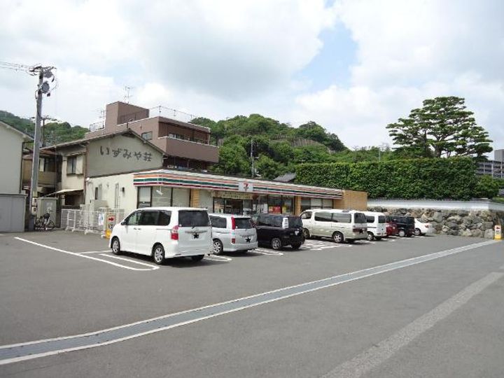 リヴァージュ竜王の周辺