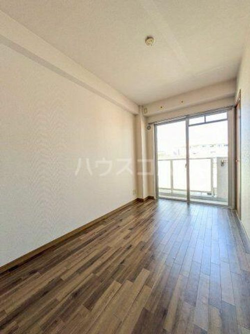 大阪府吹田市岸部北5丁目(マンション)の賃貸物件の内装