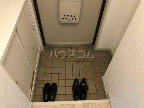 大阪府豊中市熊野町4丁目(マンション)の賃貸物件の玄関