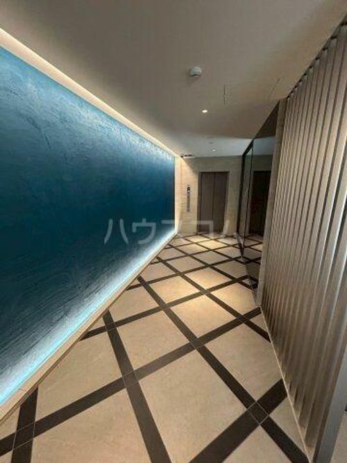 S-RESIDENCE天満橋arの玄関
