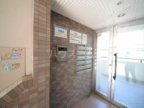 エクセルヴィラの玄関