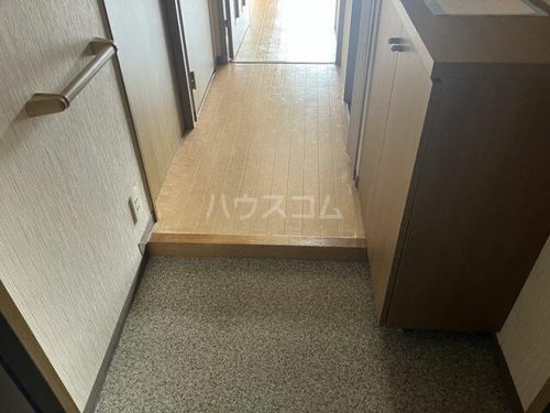 ハーヴィスカエロンの玄関