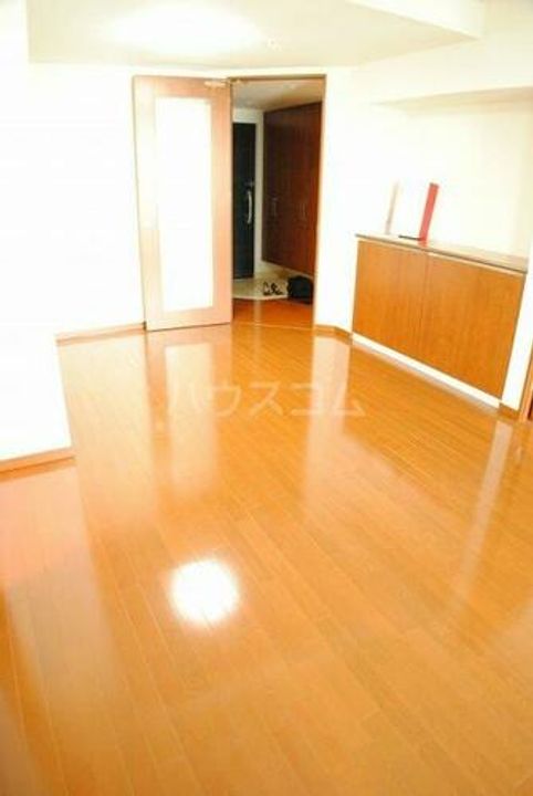 大阪府大阪市西区江戸堀1丁目(マンション)の賃貸物件の居間