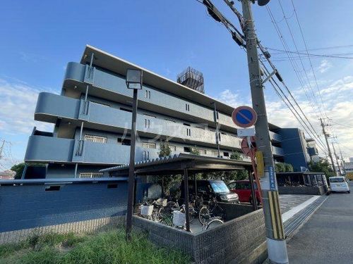 グリーンハイツ泉206の外観