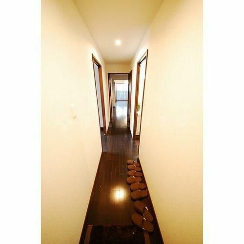 ガルデン穂波の玄関