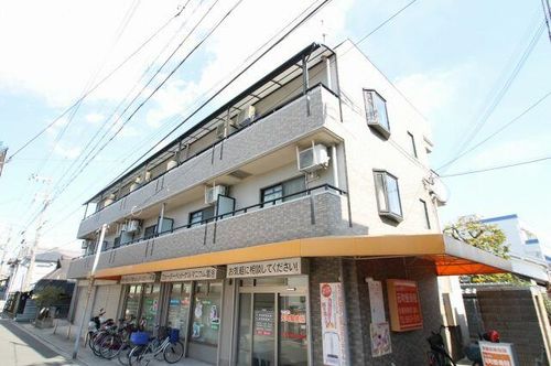 ジャルディーノ21の外観