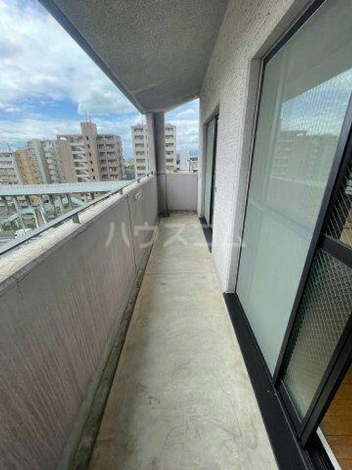 アスティオン江坂の内装