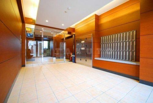 第6アローズ緑地公園の玄関