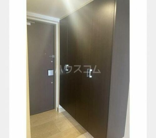 大阪府大阪市中央区谷町3丁目(マンション)の賃貸物件の玄関