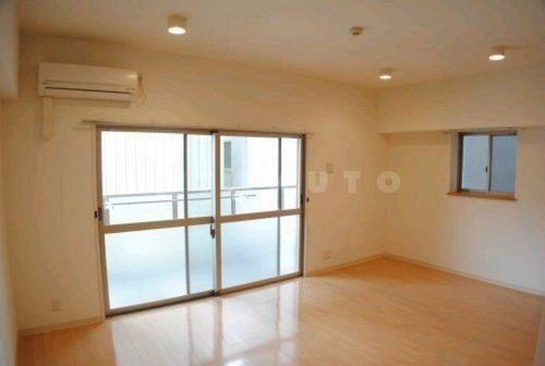 S-FORT江坂公園の内装