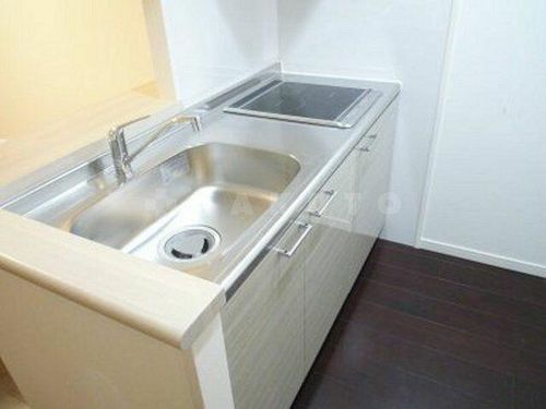 大阪府大阪市淀川区西中島1丁目(マンション)の賃貸物件のキッチン