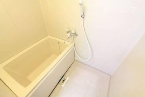 レジディア日比野0103の風呂