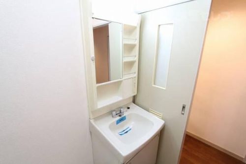 レジディア日比野0103の内装