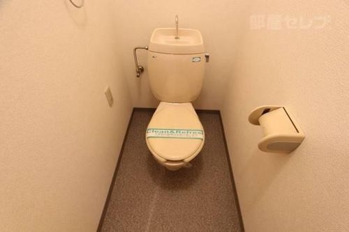 レジディア日比野0103の内装