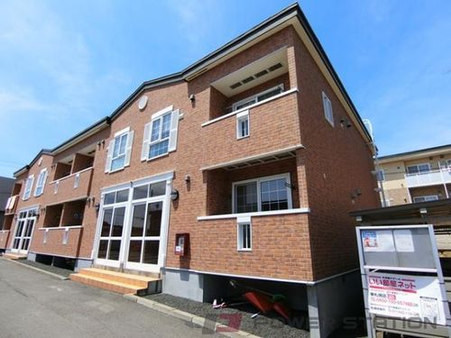 ウエストファイブヒルズの外観