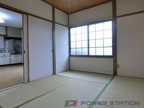 北新ハイツの内装