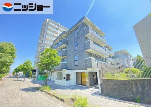 上社メゾン井筒の外観