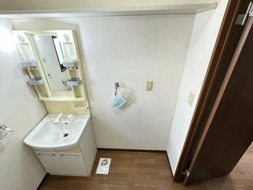 orange court Aの内装