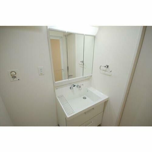 イーグルヘッド橦木の内装