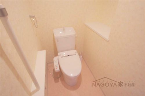 ロイヤルパークス千種の内装