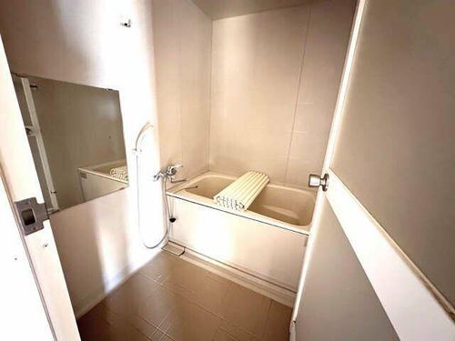 ウィンザーガーデンの風呂