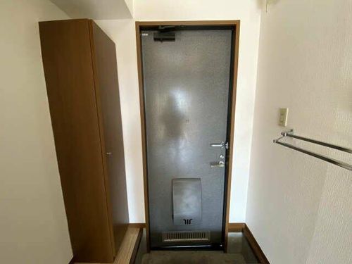 サン・パリオの玄関