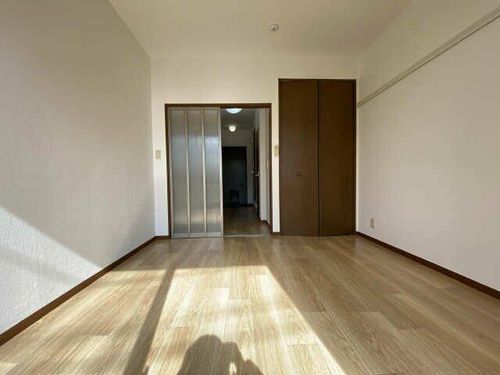 サン・パリオの内装