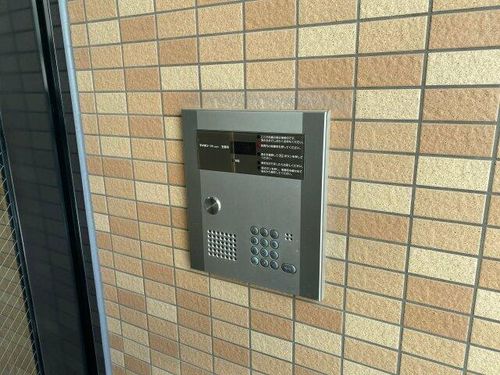 真田の森の玄関