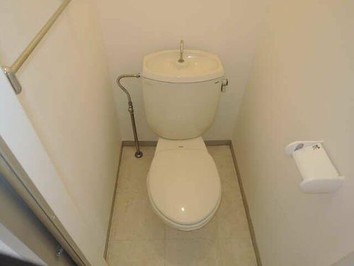 aile motoyagotoの内装