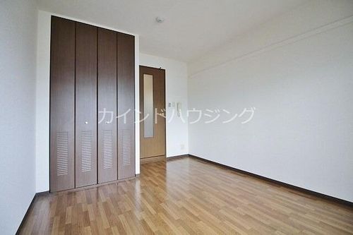 アンシャンテの居間