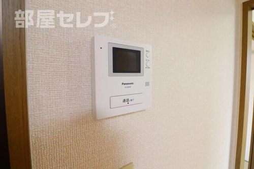 セジュール沙香保B103の玄関