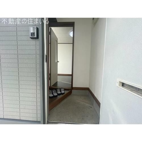 ガレリア石山の玄関