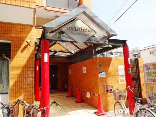 PALMIZIO東三国の玄関