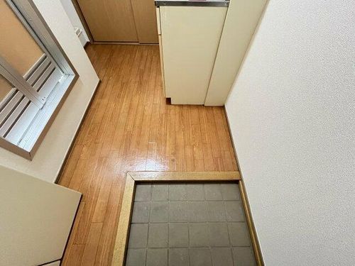 アミチミエⅡの玄関