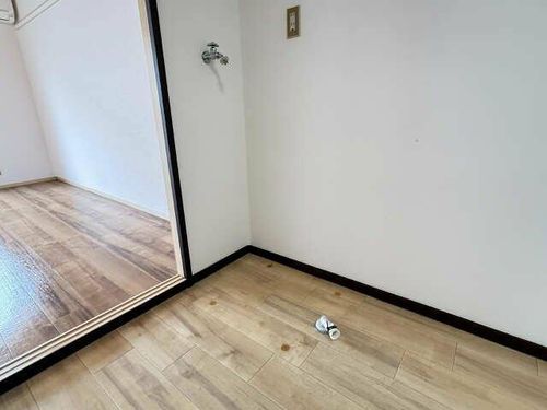 ジュネスハウスの内装