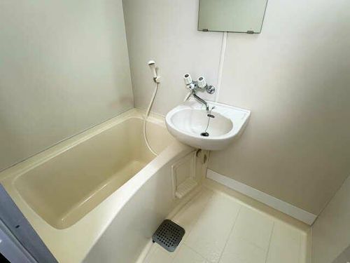 ジュネスハウスの風呂