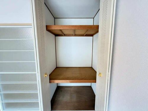 ジュネスハウスの内装