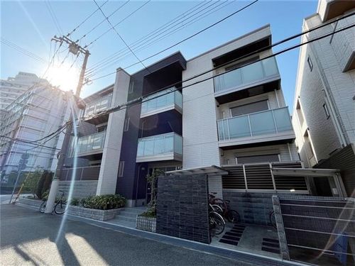 シャーメゾン甲子園高潮103の外観