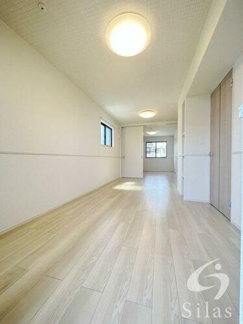 ラ・グラースの居間