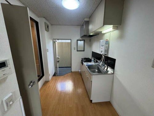 ハイツ本山の居間